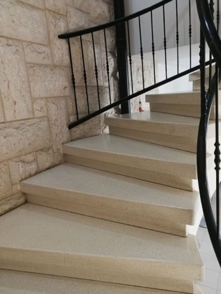 מדרגות אחריי העבודה – דוגמה 3